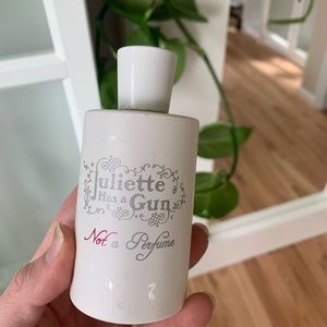 Juliette Has a Gun perfume